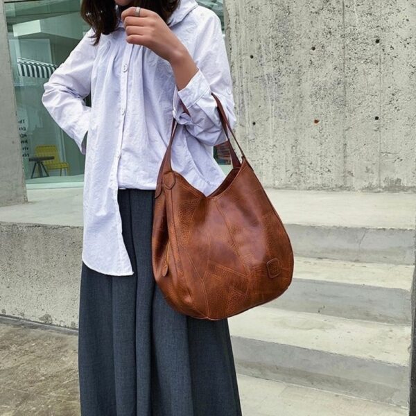 Bolsa Feminina Fashion Leather® 2022 - Image 4